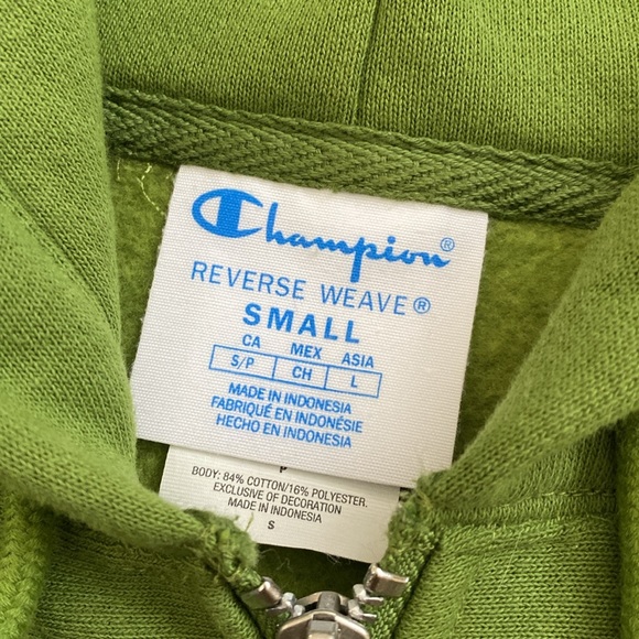 UO Exclusive Champion Reverse Weave Zip Up Green Hoodie - Picture 5 of 8